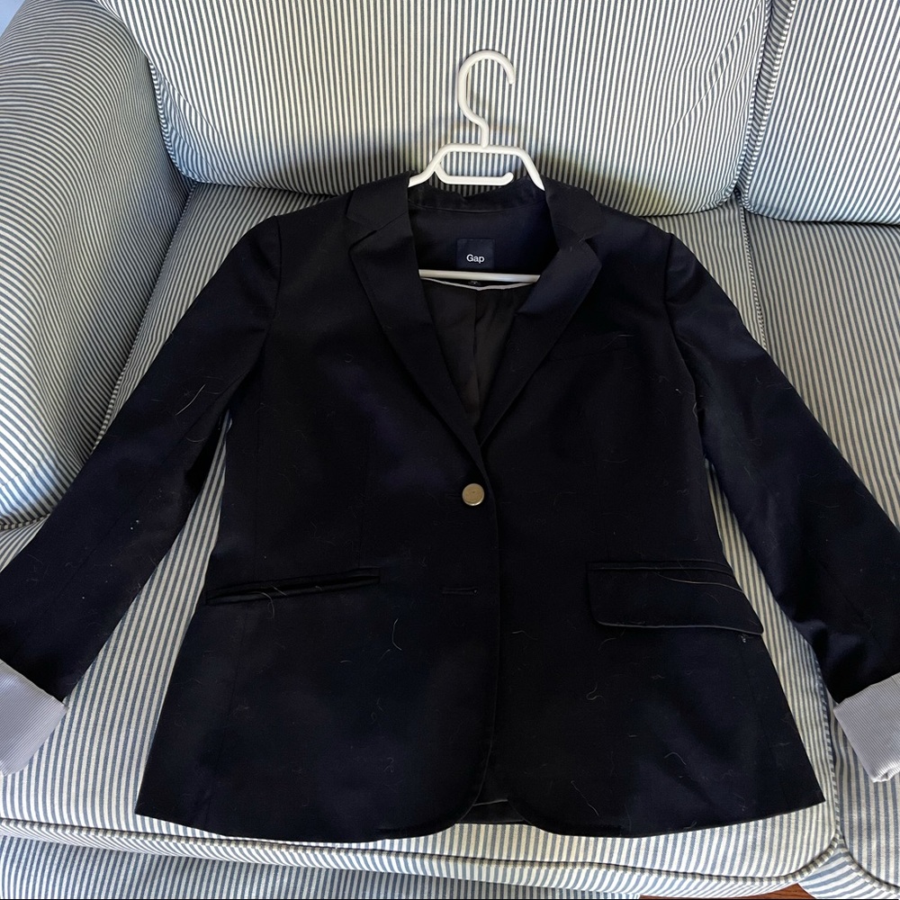 Gap navy blazer